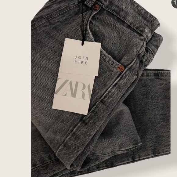 Zara Denim - Classic fit mom jeans